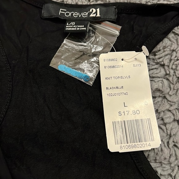 Forever 21 Racerback Sequin Top - Picture 3 of 3